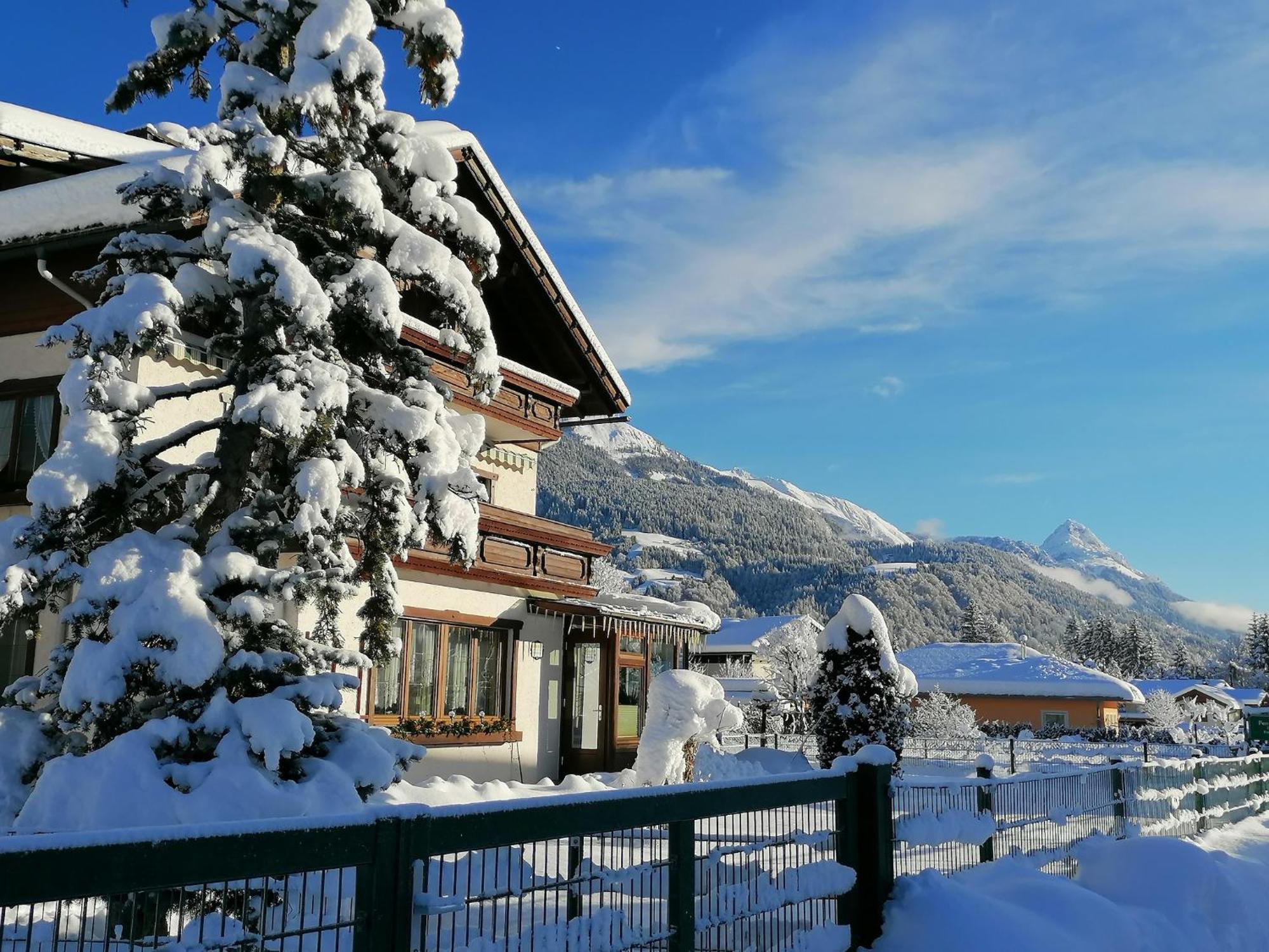 Pension Leyrer Kotschach-Mauthen Экстерьер фото